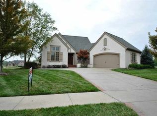 1121 SW New Forest Dr, Topeka, KS 66604