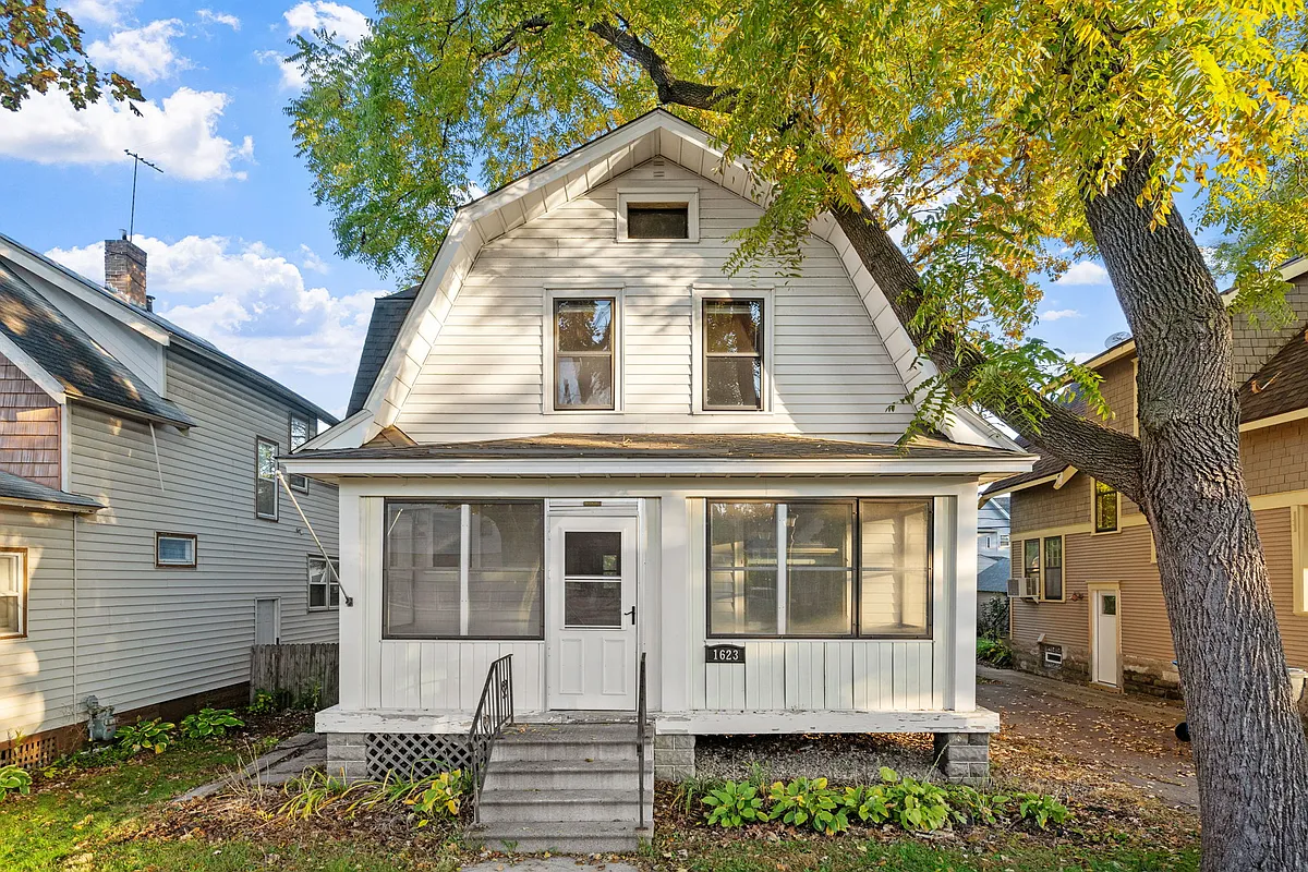 Building Photo - 1623 Selby Ave