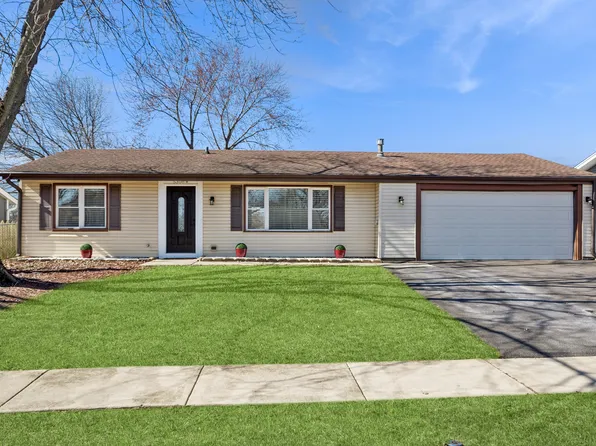 5308 Cinema Dr W, Hanover Park, IL 60133