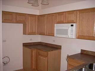 2nd image of 316 Paige St