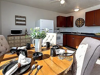 Union Estates Photo 1