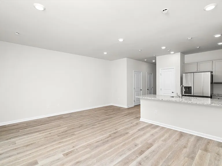 101 Alexander Way — Photo 9