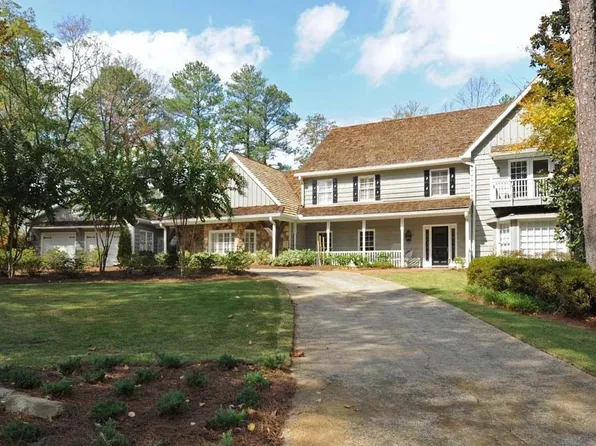 4855 Tanglewood Ct, Sandy Springs, GA 30327