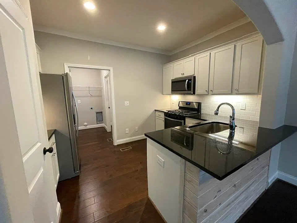 4234 Lennox Drive - Bldg 9 Lot 5 — Photo 4