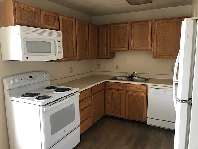 728 W 1720 N #115 — Photo 3