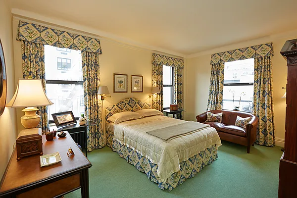 Sold by Brown Harris Stevens | media 17