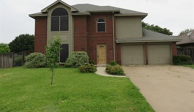 1st image of 7001 Richardson Dr