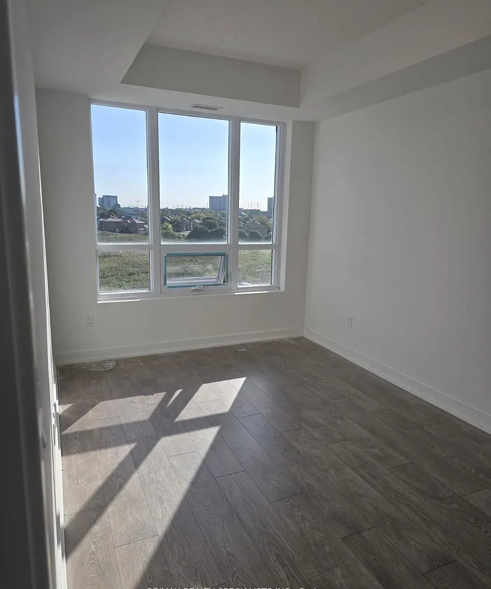 2 bed, $2,599 — Photo 4