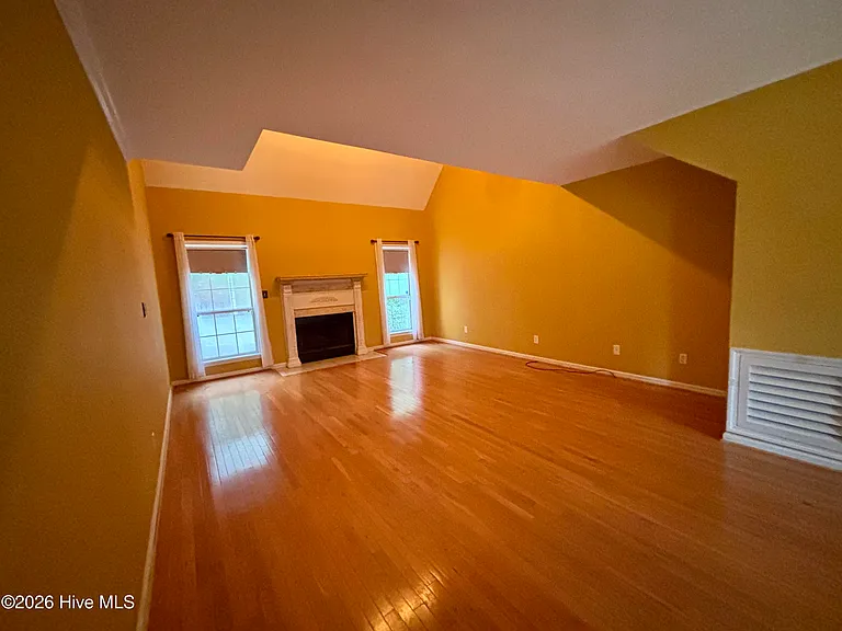 702 Rye Hill Dr — Photo 11