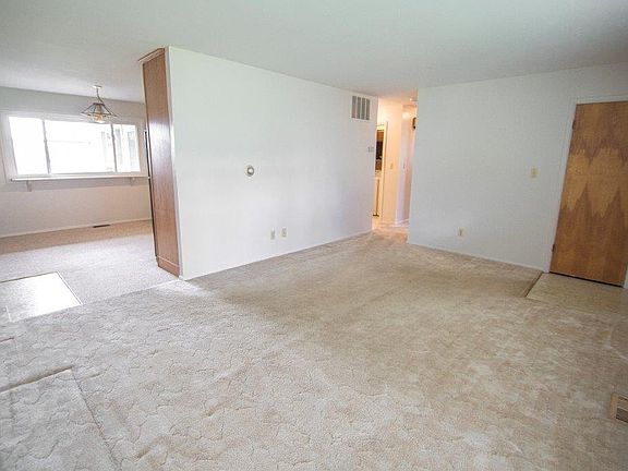 4th image of 6313 Wea Woodland Dr