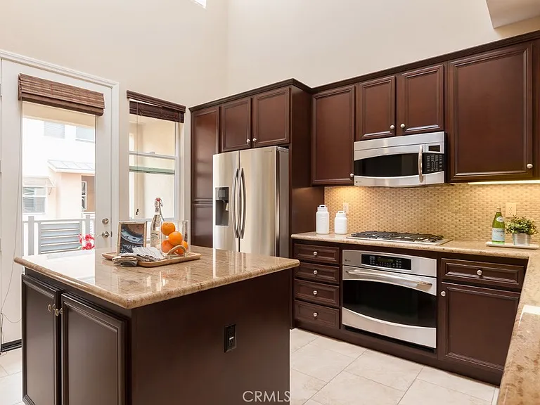 39 Brownstone Way — Photo 11