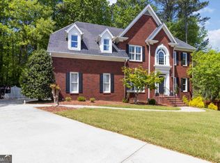 2755 Runnelwood Ln, Snellville, GA 30078