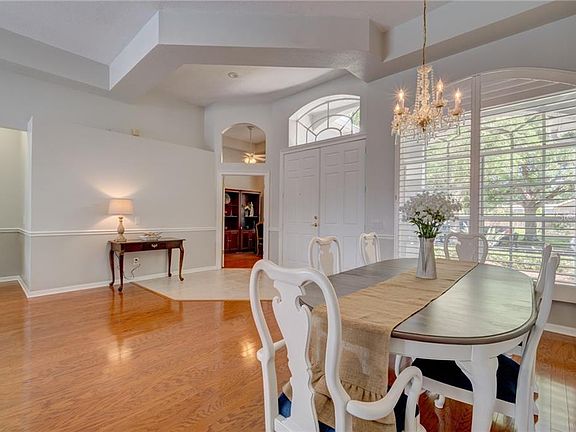 4th image of 15839 Berea Dr