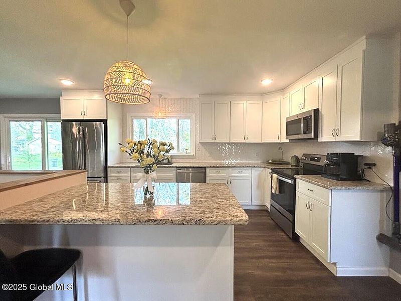 3rd image of 873 New Scotland Avenue