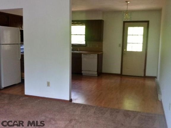 4th image of 2609 Penbrook Ln