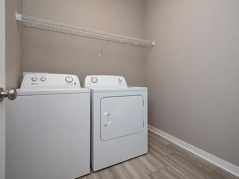 3724 Marigold Dr — Photo 20