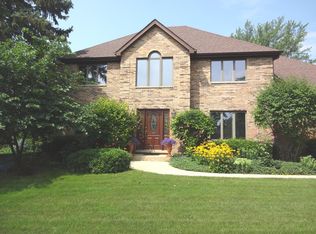 4N580 Wescot Ln, West Chicago, IL