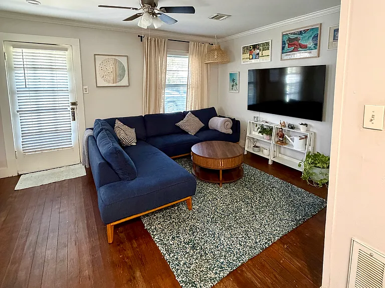 103 Gabriel St — Photo 1
