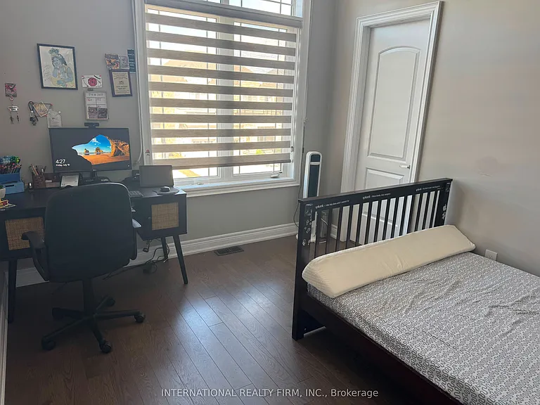 45 Daisy Meadow Cres — Photo 15