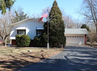 25W060 Wood Ct, Naperville, IL 60563