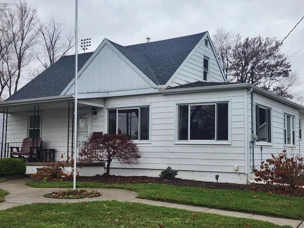 1181 Craig Rd, Maumee, OH 43537