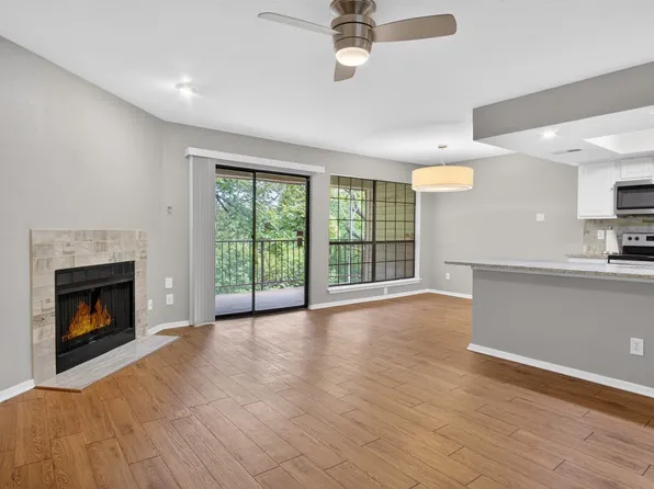 2505 Wedglea Dr APT 238, Dallas, TX 75211