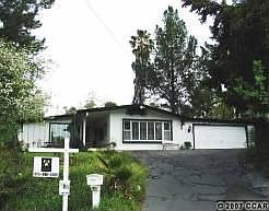 Quiet location in a cul de sac