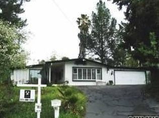 26 Saxton Ct, Walnut Creek, CA