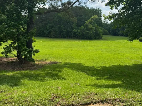 Hickory Rd, Ridgeland, MS 39157