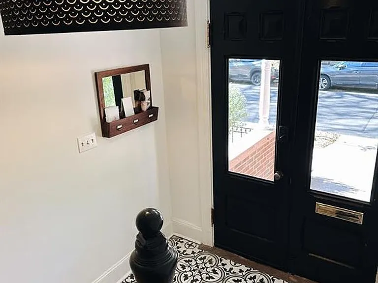 99 Olive St — Photo 32
