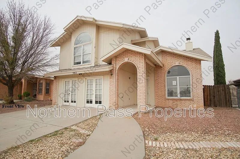 Building Photo - 5917 Chippendale Ave