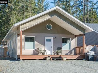 8447 Valley Ave, Juneau, AK 99801