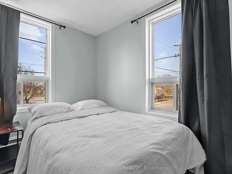 469 Grey St #3 — Photo 9