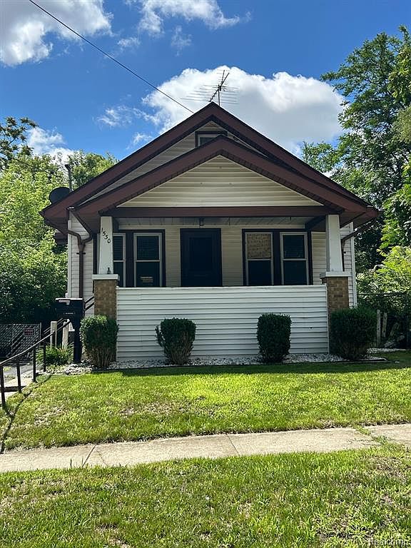 1530 Wyoming Ave, Flint, MI 48506 MLS 20230057436 Zillow