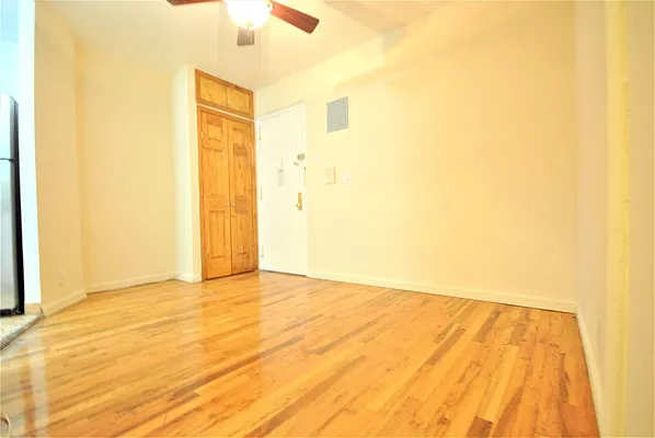 Rented by Bold New York | media 8