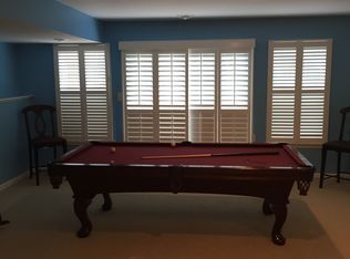 527 Southhampton Ln, Wilmington, DE