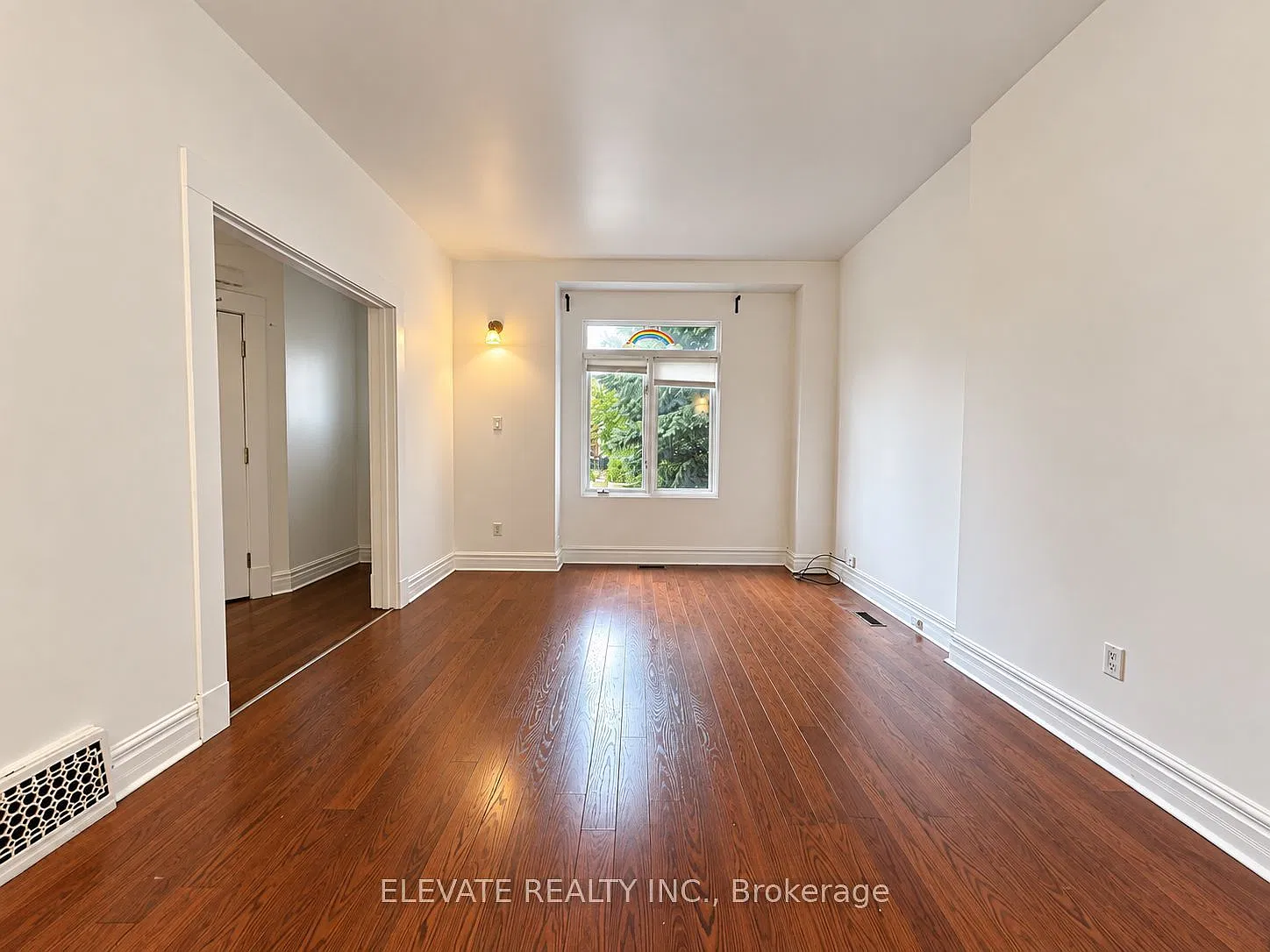 256 Keele St — Photo 2
