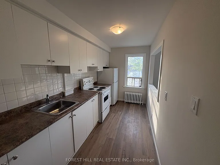 245 Lakeshore Rd E #3 — Photo 7