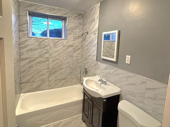 4th image of 111-110 Lincoln Ave #2BA