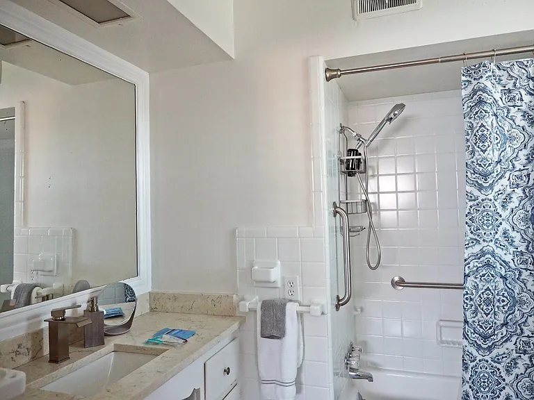 1135 Holly Glen Cir — Photo 23