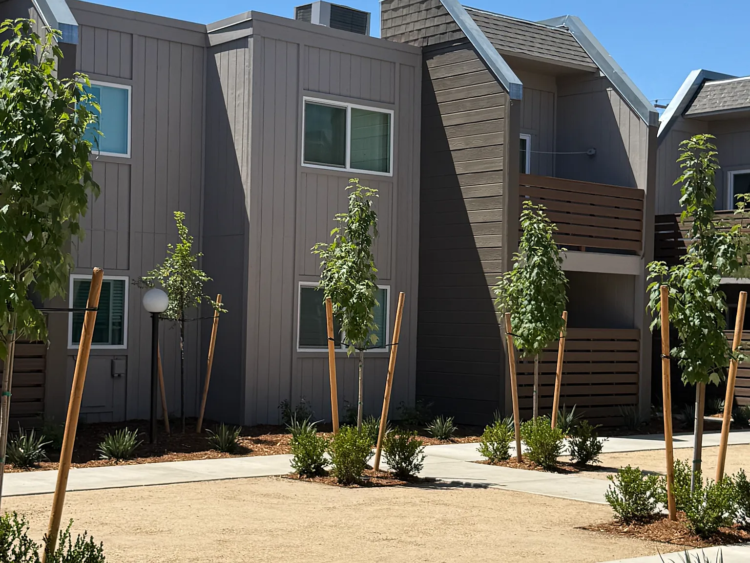 Aspen Gardens — Photo 1