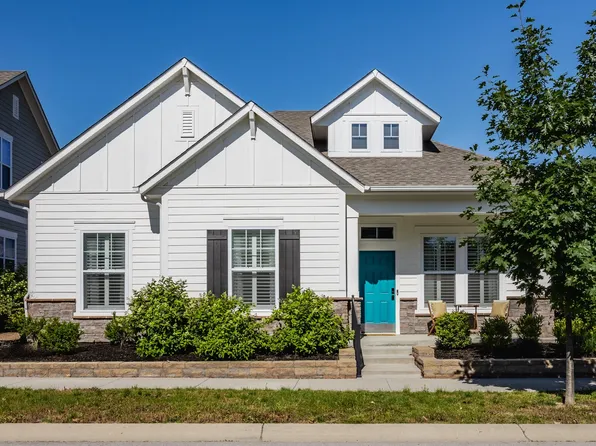15516 Heatherbank Dr, Westfield, IN 46074