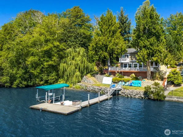 17902 Cove Lane, Mount Vernon, WA 98274