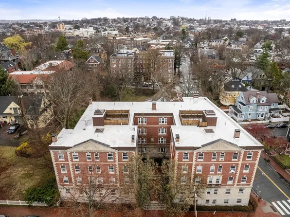 4 Washington Ave APT 20, Cambridge, MA 02140