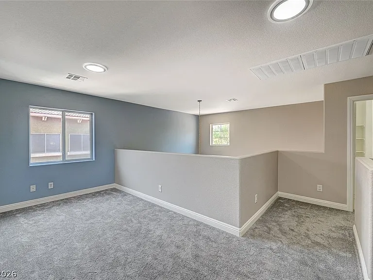 8454 Cerritos Ct — Photo 21