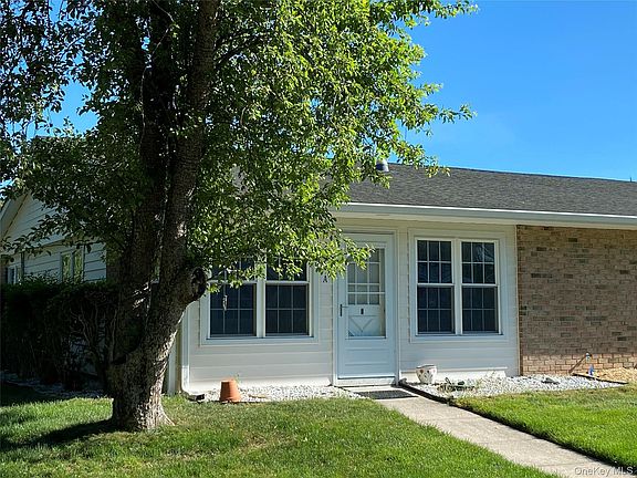 2nd image of 274 Berwick Court #A