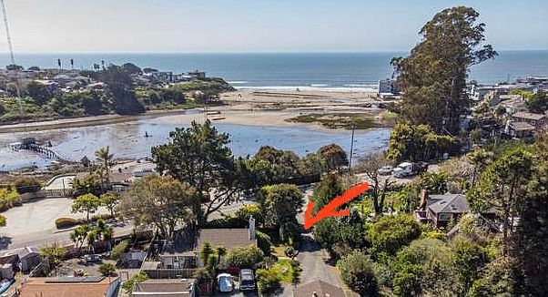1st image of 2303 Portola Dr APT 1
