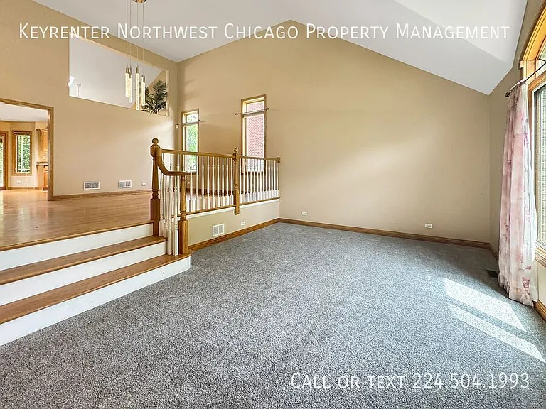 160 Lincoln St — Photo 9