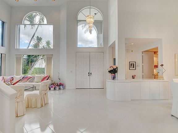 Home For Sale In Broken Sound Country Club