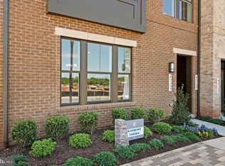 43397 Radford Divide Ter, Ashburn, VA 20148